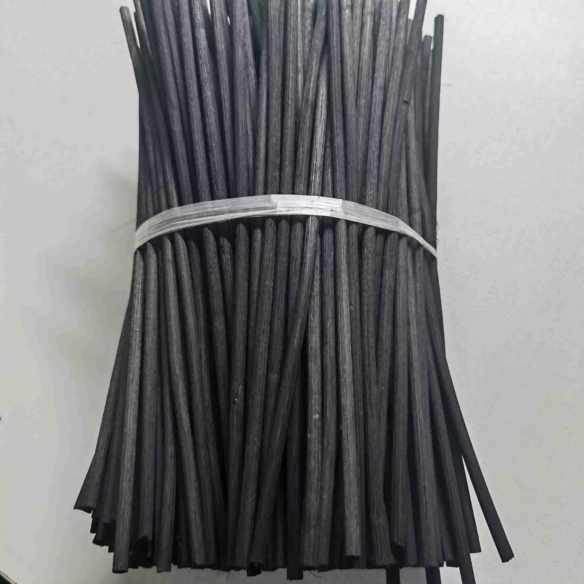 Продажи Фабрики Черный Ароматерапия Ротанга Крашение Ротанга Летучие Палку Ароматерапия Палку Туалет Отель Дезодорант Ароматерапия Палку