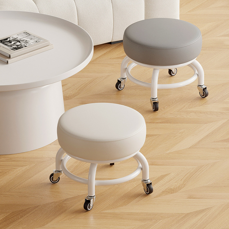 Rueda universal taburete pequeño polea doméstica taburete redondo para cambiar zapatos limpiador taburete bajo con artefactos mágicos para niños pequeños taburetes silenciosos