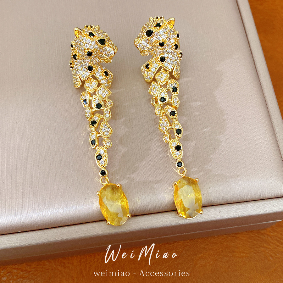 18k oro real eléctrico de piedra leopardo cuadrado collar de hebilla ligero nicho de lujo cadena de clavícula corte conjunto de joyas