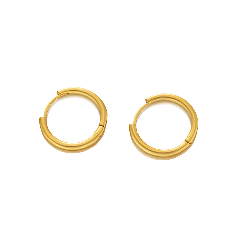 Transfronterizos retro alta sensación de latón chapado en oro delicado no desvanecerse simple nicho simple de estilo universal pendientes de orejas