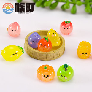 Micro landscape resin simulation luminous fruit lychee strawberry cute creative crafts food and play small ornaments wholesale