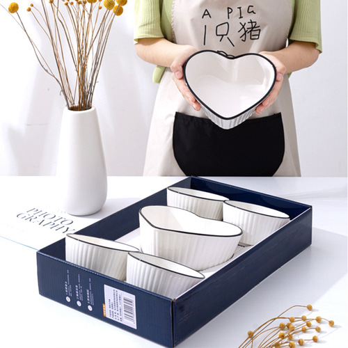Wholesale delivery of practical gifts for New Year's Day, small gifts for opening events, gift boxes for customers and employees as souvenirs