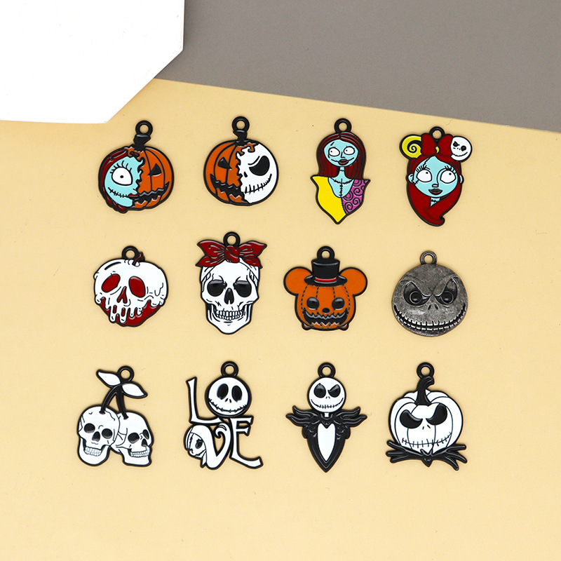 25g Weight Pendant Jewelry Making Type 16*30mm, 19 * 21mm, 20 * 23mm Jewelry Making Size DIY Jewelry Accessories Classification 10 PCS/Package Quantity Alloy Material Halloween Festival Pumpkin, Bow Knot, Skull Pattern Enamel Design Cool Style, IG Style Style 10 PCS/Package 16*30mm 19 * 21mm 20 * 23mm Alloy Pumpkin Bow Knot Skull Pendant 2