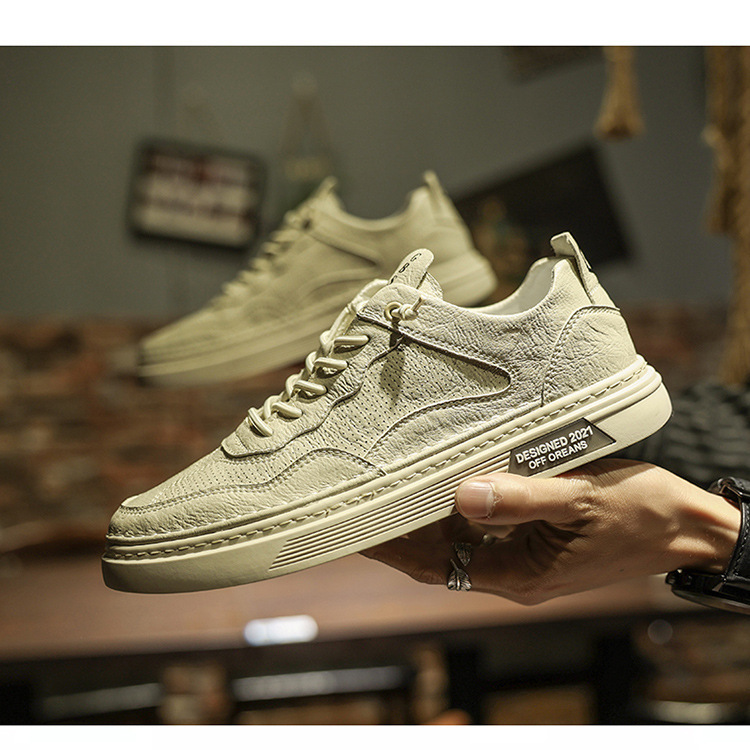 2023 winter nieuwe herensneakers, trendy eenvoudige witte schoenen in Koreaanse stijl, ademende geperforeerde vrijetijdsschoenen voor heren_voghion.com