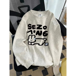 ��ʽ���猒���l��Ů�ﶬ��A�I�oñ�ӽqŮ���L��׻�ɫ�@�����³�