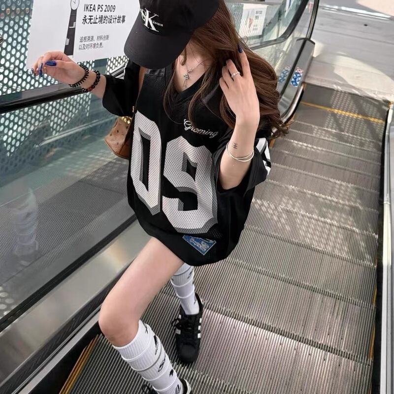 American-Style Street Mesh V-Neck Rugby Jersey Short-Sleeve T-Shirt Unisex National Trendy Brand Summer Loose Sports Half-Sleeve Jersey American-Style Street Mesh V-Neck Rugby Jersey Short-Sleeve T-Shirt Unisex National Trendy Brand Summer Loose Sports Half-Sleeve Jersey
