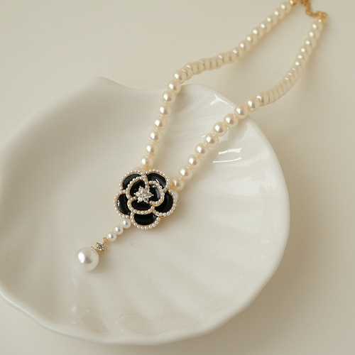 C208 Camellia Necklace Light Luxury Niche Pearl Necklace Women's Summer Fresh and Sweet Flower Clavicle Necklace New Style