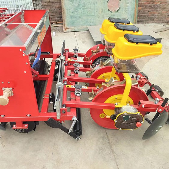 甜玉米播种机农用玉米大豆点播机江苏毛豆铺膜精播机辣椒精播机