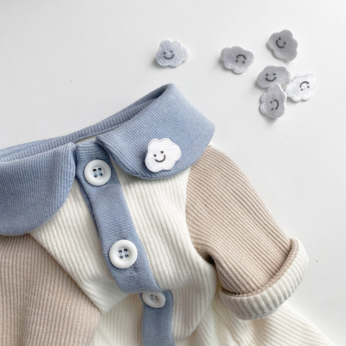Spring and summer bottoming shirt Teddy puppy clothes than panda Pomeranian Yorkshire terrier small puppy pet clothing