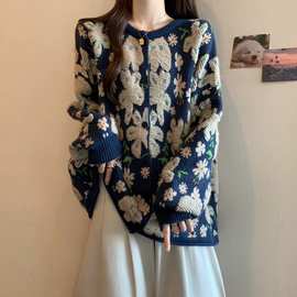 2025新款冬季花朵宽松毛衣外套大码女装高级感超好看针织开衫外套