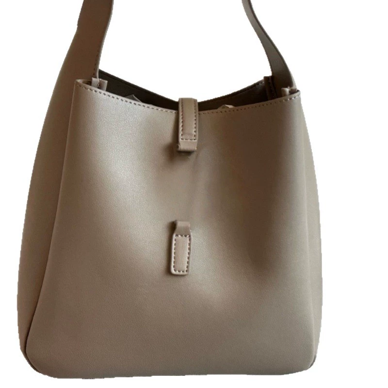 Underarm bag, one-shoulder bag