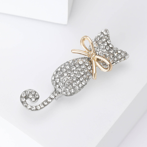Korean style fashionable exquisite bow rhinestone cat brooch creative cute animal pin versatile clothing accessories