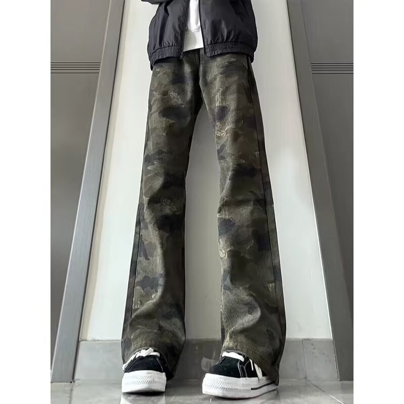 American High Street Camouflage Style Jeans for Men, Straight-Leg Pants, Slimming and Versatile, with a Slight Flare American High Street Camouflage Style Jeans for Men, Straight-Leg Pants, Slimming and Versatile, with a Slight Flare