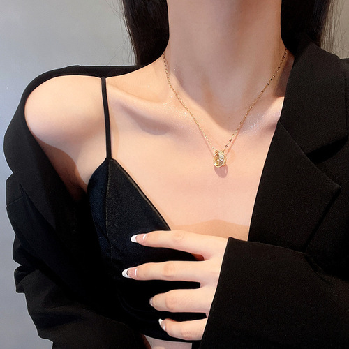 Japanese and Korean Style Double Ring Design Titanium Steel Necklace for Women, Unique Design with a Touch of Luxury, Lightweight and Versatile Geometric Accessory, Wholesale