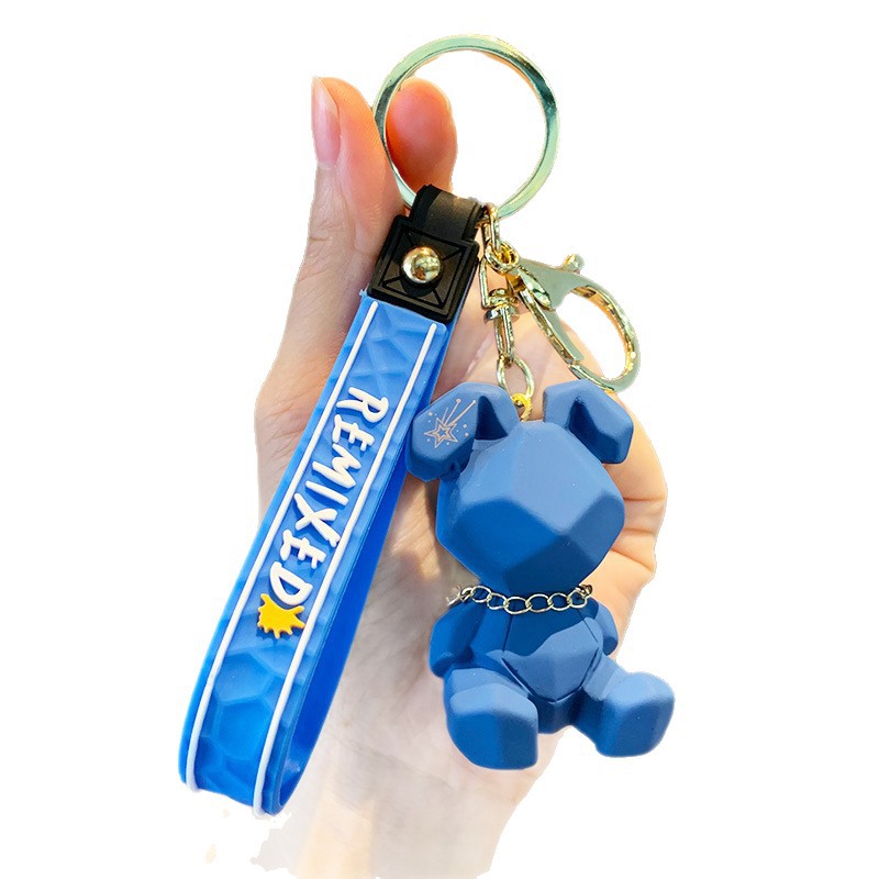 Portachiavi per auto con zaino e macchina a forma di coniglio in resina, con artiglio, ciondolo di celebrità di Internet_voghion.com