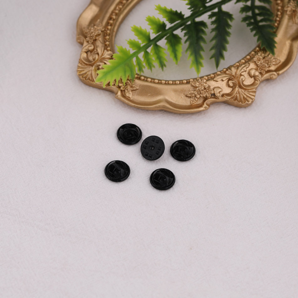 Mariposa de metal hebilla caballo espina chal hebilla tapa de la manga hebilla diy hecho a mano hecho en casa insignia broche accesorios de material de joyería