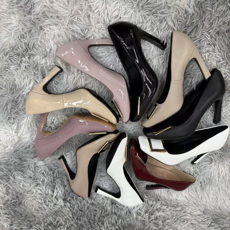 25 Four Seasons Square Buckle Pumps Shallow High Heels Patent Leather Bridesmaid Fashion Women's Shoes 9cm Stiletto High Heels Wedding Shoes 25 Four Seasons Square Buckle Pumps Shallow High Heels Patent Leather Bridesmaid Fashion Women's Shoes 9cm Stiletto High Heels Wedding Shoes