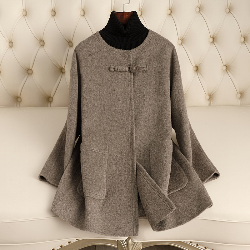 Double-Sided Woolen Outwear for Women 2025 Spring & Fall New Short Style Small New Chinoiserie National Style Woolen Outwear for Women Double-Sided Woolen Outwear for Women 2025 Spring & Fall New Short Style Small New Chinoiserie National Style Woolen Outwear for Women