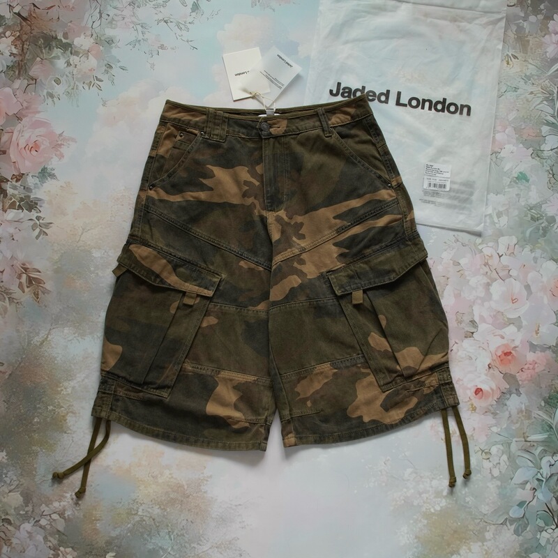 In-Stock American High Street Style Multi-Pocket Deconstructed Design Camouflage Cropped Pants Unisex Loose Casual Wide-Leg Shorts Cross-Border In-Stock American High Street Style Multi-Pocket Deconstructed Design Camouflage Cropped Pants Unisex Loose Casual Wide-Leg Shorts Cross-Border