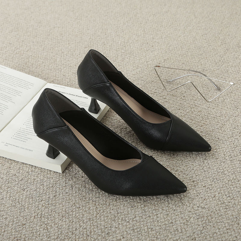 High Heels Black Tiring Toe New Shoes Spring and Autumn Centimeter Versatile New Shoes Mid-Heel Order