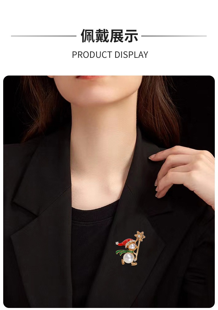 New cross-border Christmas brooch with diamonds and pearls, European and American high-end personalized creative enamel brooch with diamonds