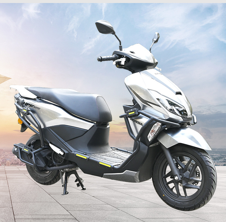 Suitable for Wuyang Honda Npf125 Protective Bar, Anti-Fall Front and Rear Exhaust Pipe Bumper, Modified Protection Windshield, Anti-Collision Bar