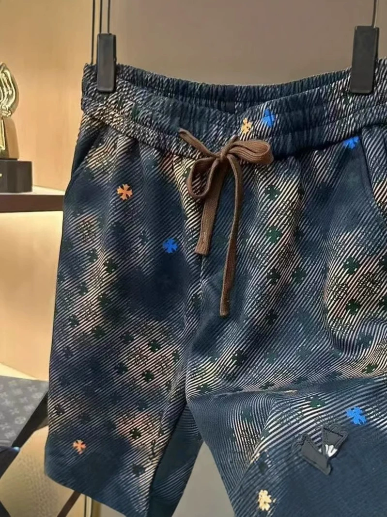 Summer beach shorts, thin trousers, oversize
