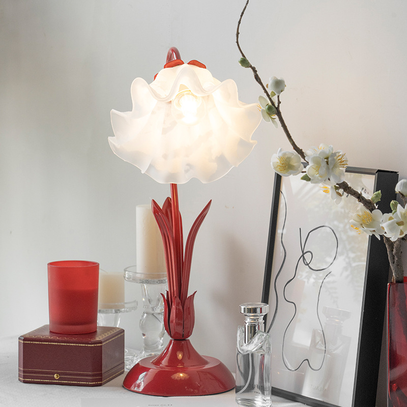 Wedding table lamp, bedroom bedside lamp, flower-shaped eternal light, gift for the bride, wedding dowry lamp, red festive lantern&mdash;perfect wedding gift.