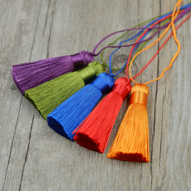 5CM Short and Plump Tassel Vertical Pendant, Mini Small Tassel Chinese Knot Earring Tassel Decorative Bookmark Hairpin Ancient Style Tassel
