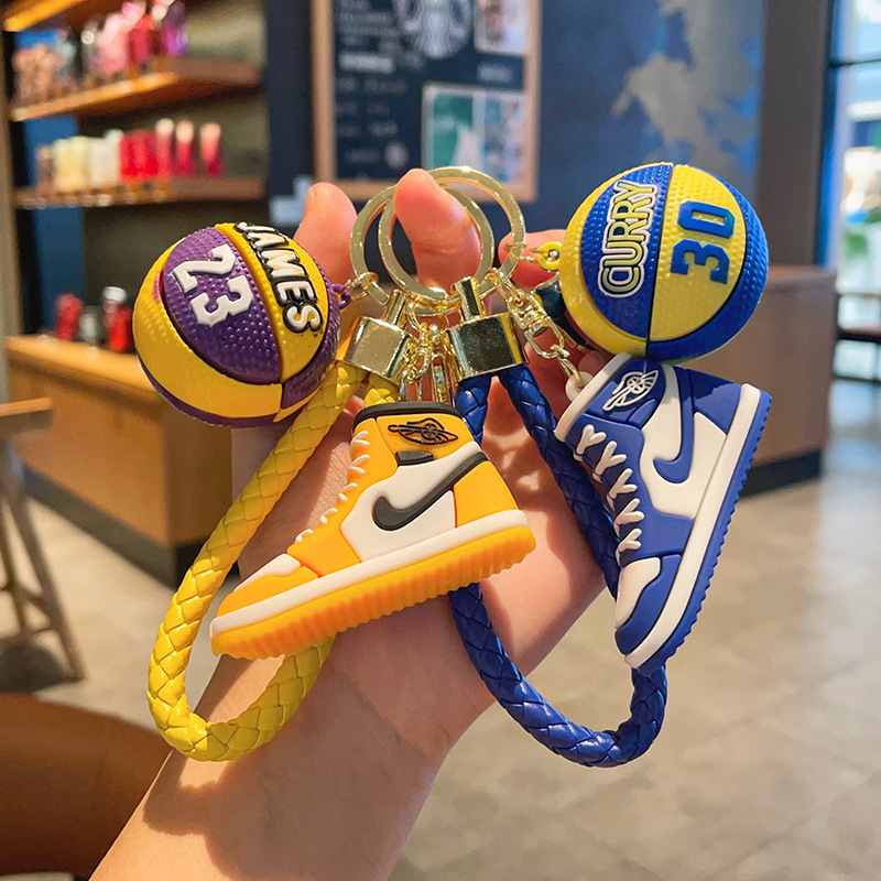 New creative basketball shoes keychain exquisite pendant couple schoolbag car key chain ornaments gift wholesale