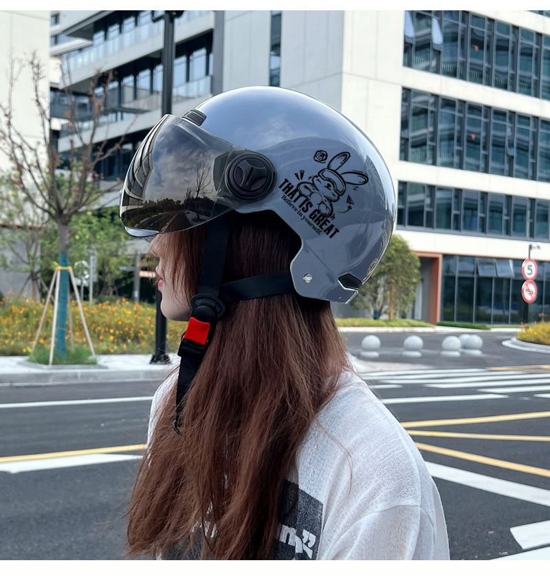 New National Standard 3C Certified Helmet Electric Motorcycle Half Helmet