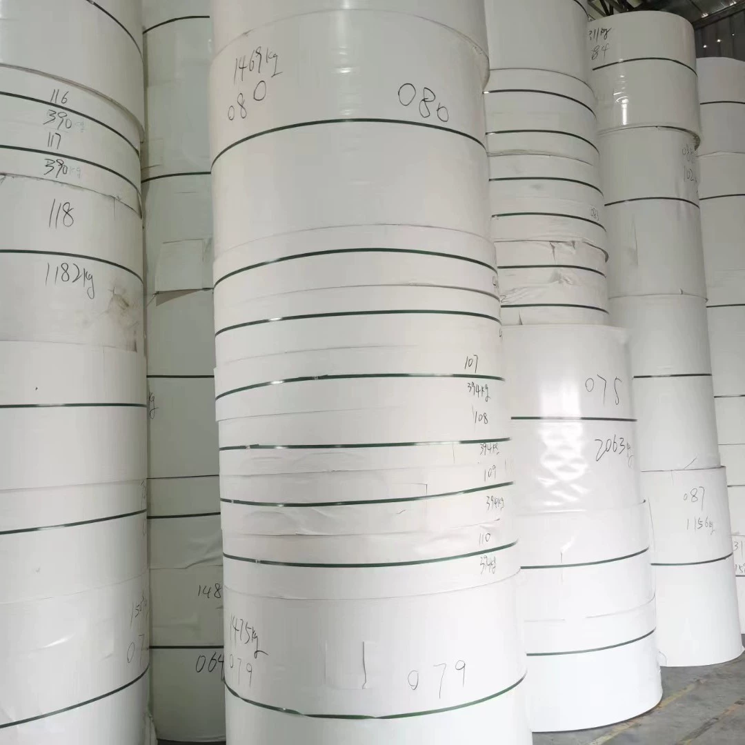 Из хвойных и широколиственных древесных пород в качестве сырья изготавливаются целлюлоза и бумага. Целлюлоза белая и натуральная.