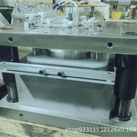 模具制造;金属成型设备;模具设备