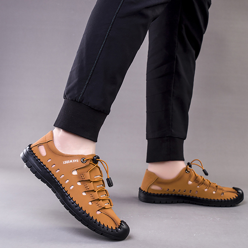 Nuevas sandalias de verano, zapatos de cuero huecos para hombres, zapatos de cabeza de bolsillo transpirables y cómodos, zapatos casuales con suela suave y baja.