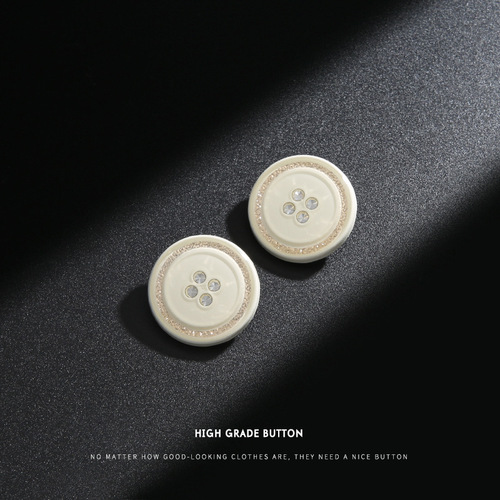 Black suit coat buttons for men and women, cashmere coat buttons, high-end metal and diamond-studded buttons for outerwear, white.