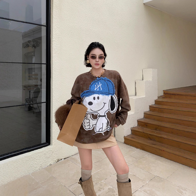 Shenshenjia Sweet and Cool Trendy Fashion Tie-Dye Contrasting Color Loose Snoopy Embroidered Patch High Street Export Pure Cotton Sweatshirt