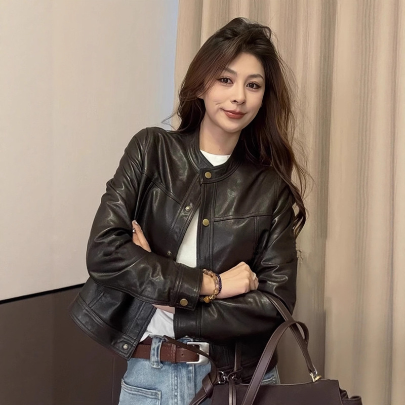 Haining 2025 New Autum Genuine Leather Jacket Women's Short High-End Round Neck Goatskin Jacket Vegetable Tanned Leather Jacket