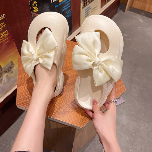 Cute Bowknot Clog Shoes Women's Summer Outdoor Wear Ins Style 2024 New Arrival Thick Sole Slip-On Closed-Toe Sandals