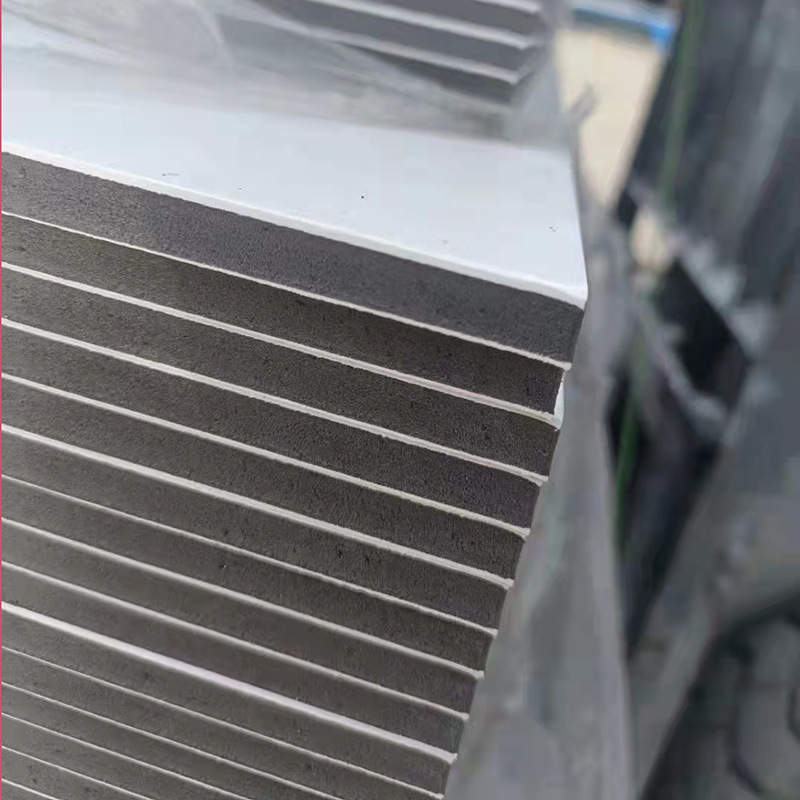 竹炭共挤木塑饰面板