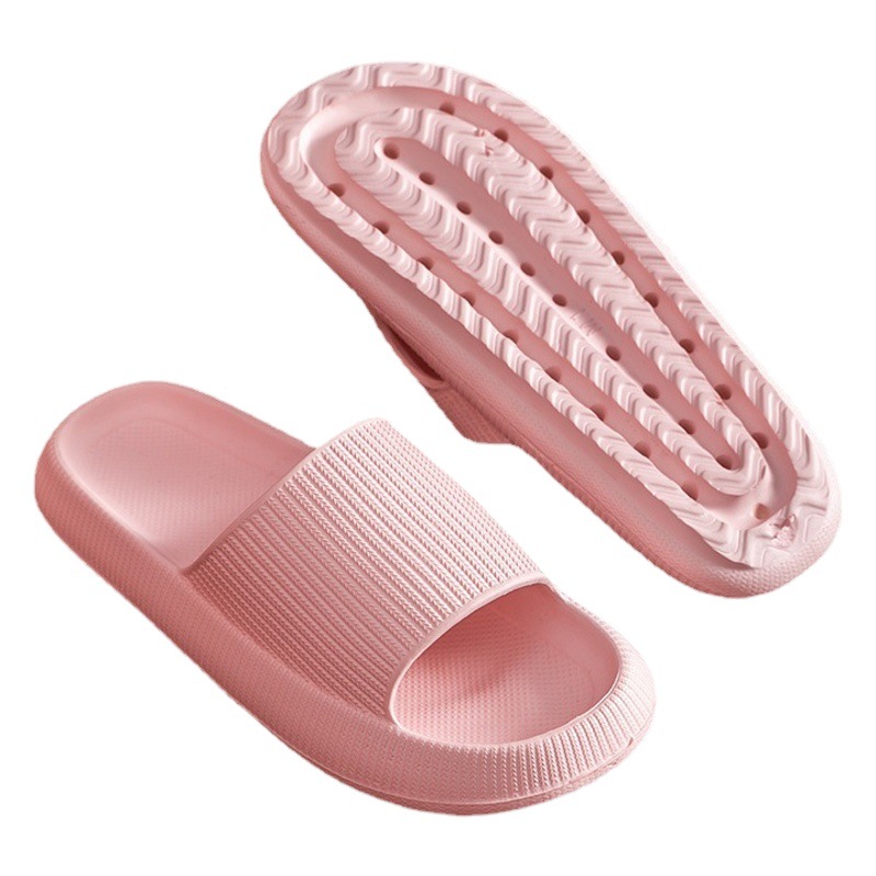 Sandalias de verano al por mayor de los hombres de casa interior de las mujeres de la casa gruesa inferior antideslizante suave casa de baño pareja zapatillas de deslizamiento