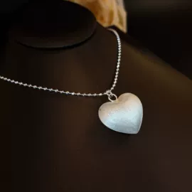 耳钉;首饰套装;项链