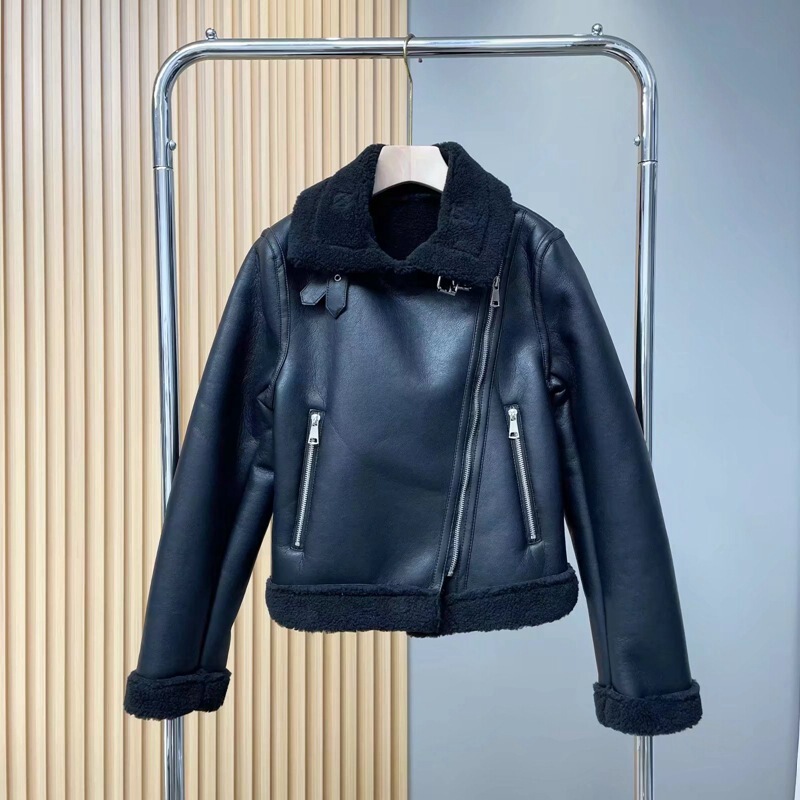 2022 Winter new European and American style thickened warm fur coat women's lambswool fleece motorcycle jacket women