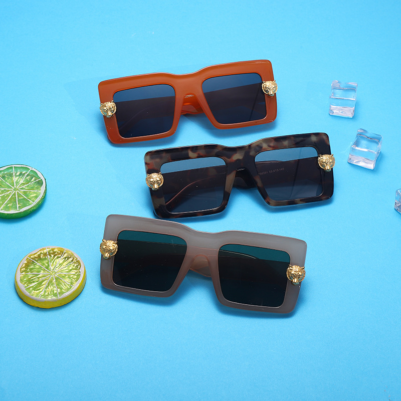 Stylish Leopard Head Detail Sunglasses