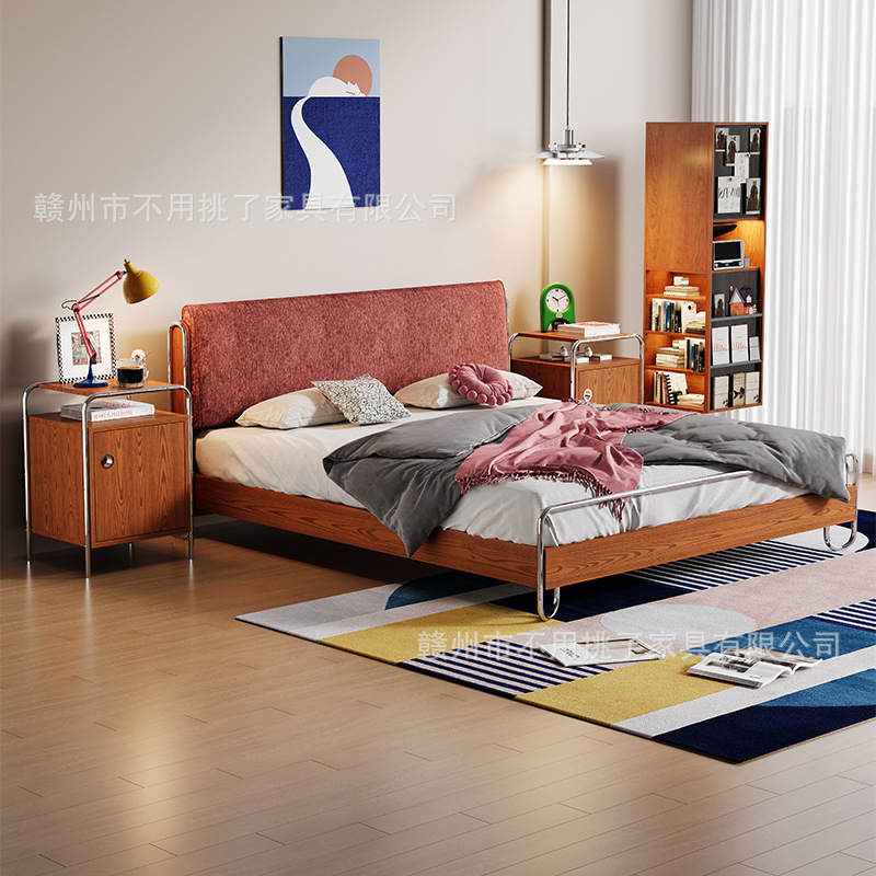 Vintage-Style Bauhaus Large Bed Retro Chenille Master Bedroom 1.8m Solid Wood Double Bed Ash Velvet Soft Headboard