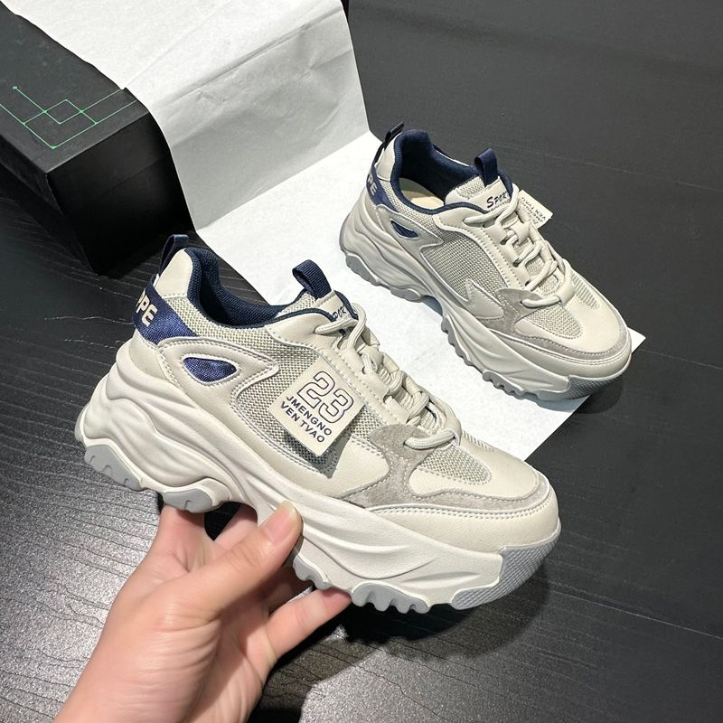 Zapatos de papá para mujeres con suela gruesa, zapatos de moda retrógrada de altura para mujeres, 2025 nuevos zapatos deportivos casuales de otoño y invierno para mujeres
