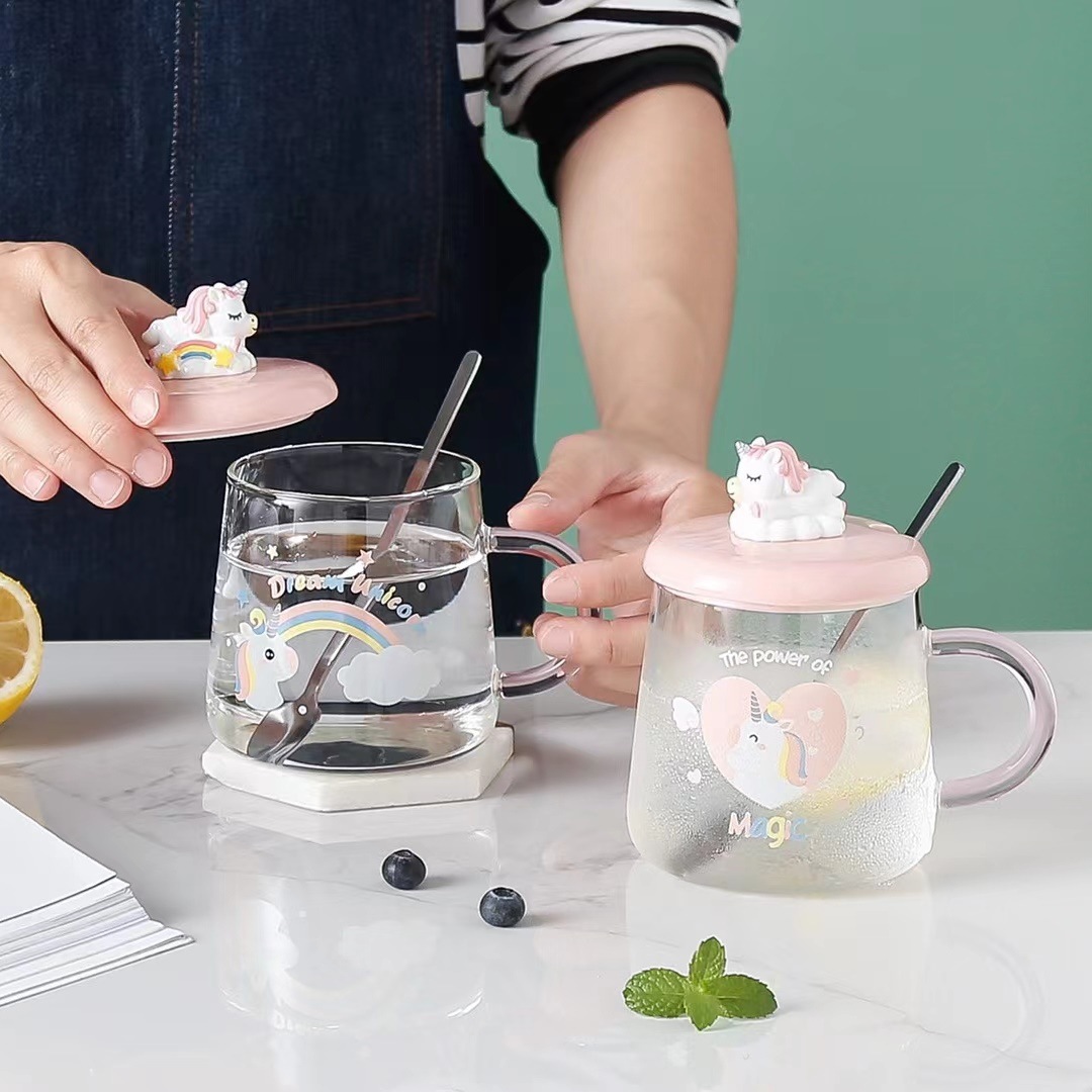 Personalidad creativa de dibujos animados unicornio regalo taza de vidrio transparente con tapa cuchara taza de café estilo coreano taza para beber