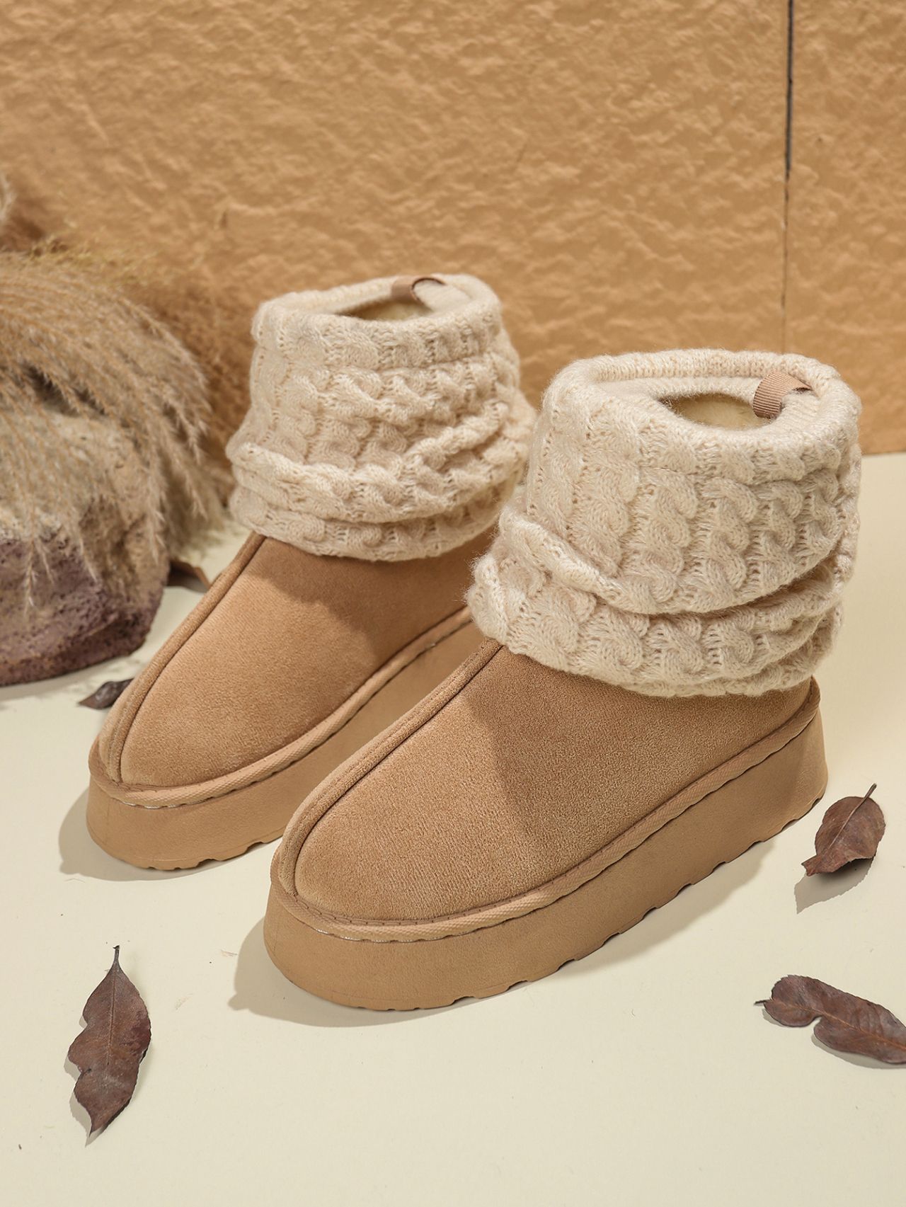 Women's Winter Thick Soled Knitted Snow Boots Fleece Lined Warm Slip On Plus Size Cotton Shoes_vogvips.com