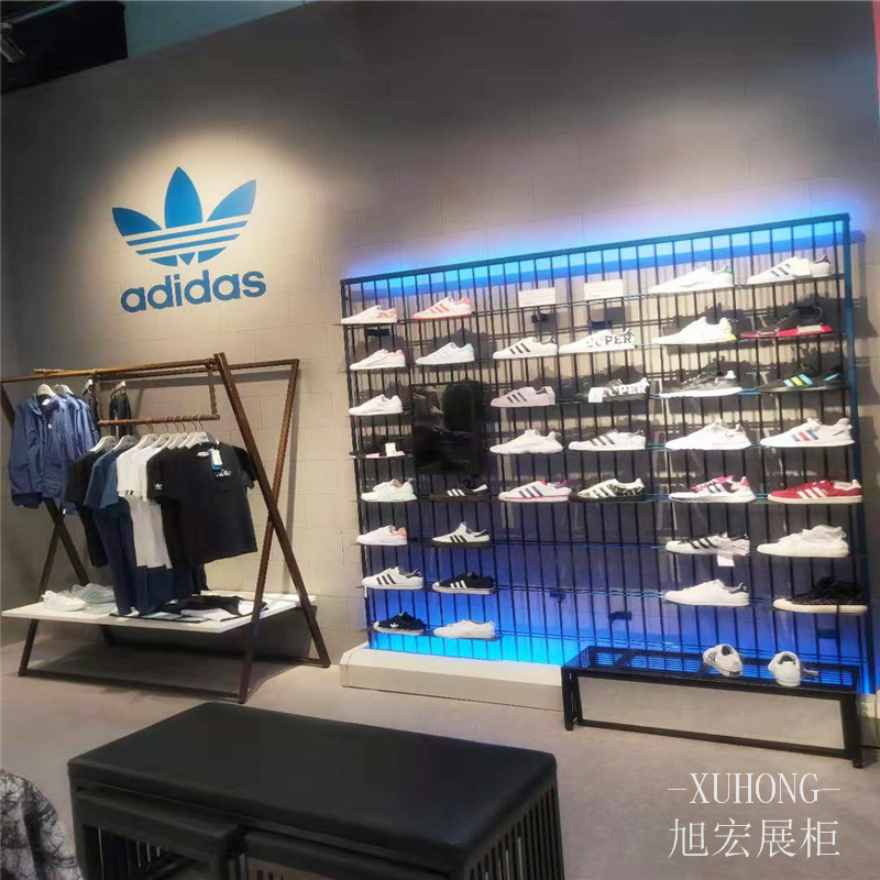 定制体育用品货架 户外运动服鞋子展示架产品陈列柜直播间服装架