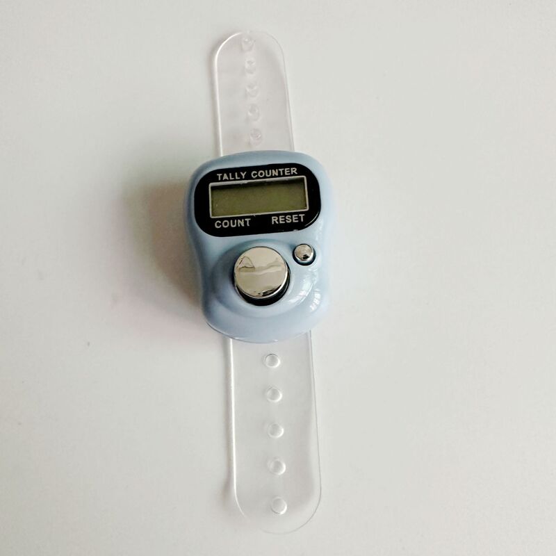 指環カウンターの指輪は指の電子デジタル表示カウンターの指環念の叩頭によって仏器で呪文を持ちます。|undefined