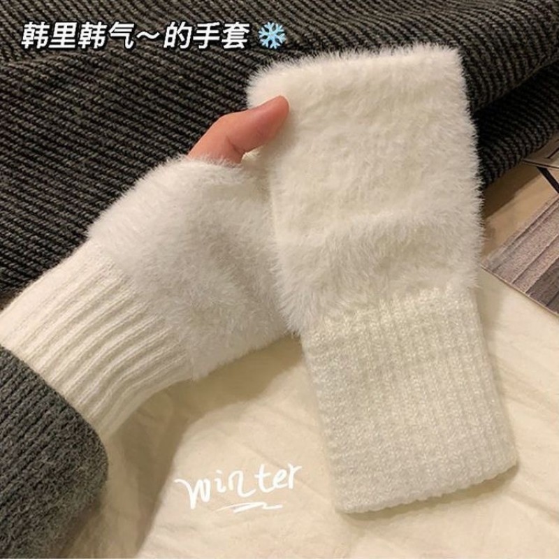 新款ins风半指毛绒手套高颜值公主保暖秋冬款手袜可触屏学生上课|undefined